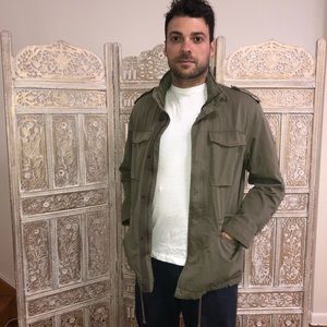 Olive Green Military Men’s Jacket with Hoodie